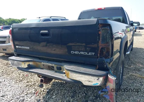 2005 Chevrolet Silverado 2500Hd Ls из США, поврежденный, VIN 1GCHK232X5F966561